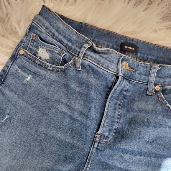 Express Mid Rise Dark Wash Skinny Jeans - Picture 3 of 12